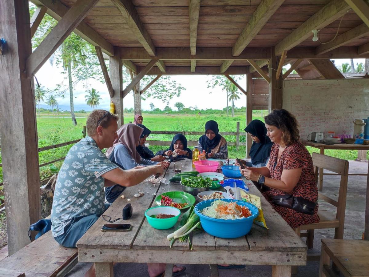 Sunset Homestay By Harry & Mimin Telaga Extérieur photo